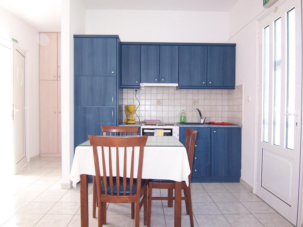 Iliaktida Studio-Villas Frínion 客房 照片